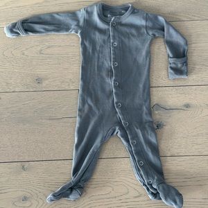 L’ovedbaby footies, size 3-6, color gray
